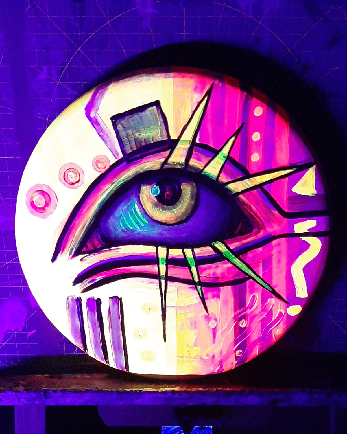 Round Painting on Wood